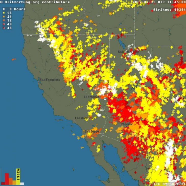 Lightning Map California