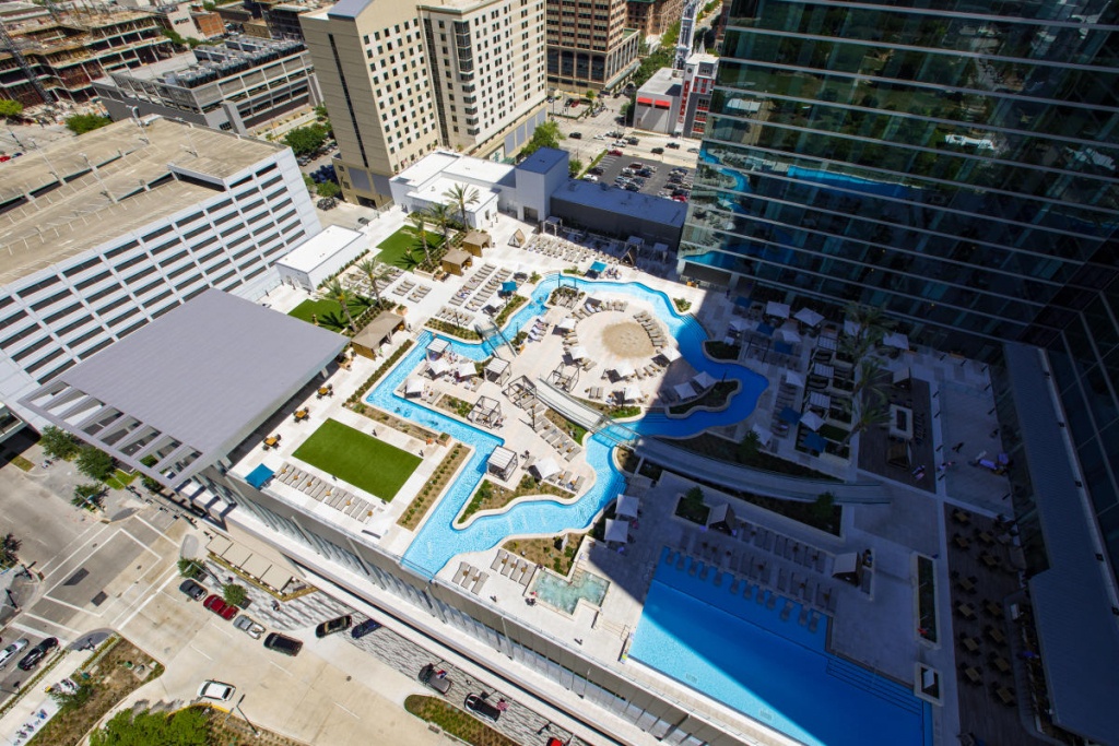 Cool Hotel Pools In Houston | Resorts &amp;amp; Hotels In Houston - Map Of Hotels In Houston Texas